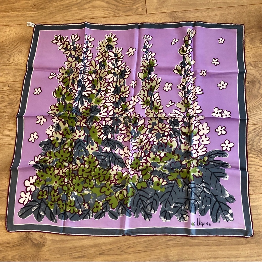 Stunning Vintage Vera Neumann scarf with Springtime floral print purples, greens